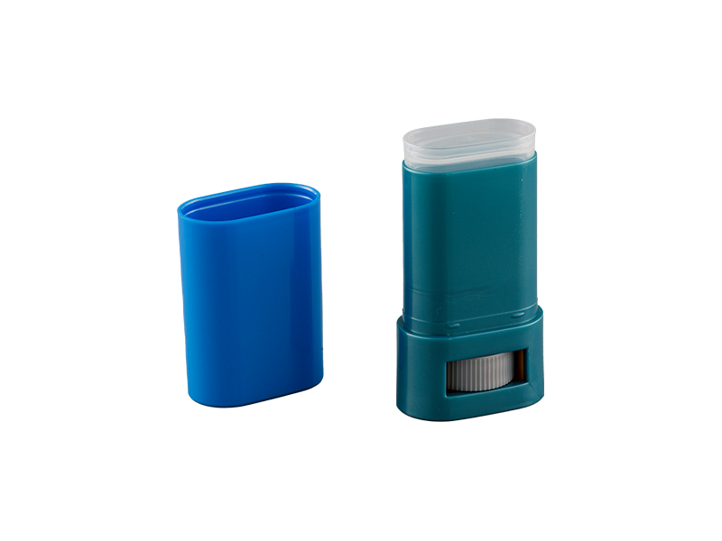 What are the advantages of a lotion pump?